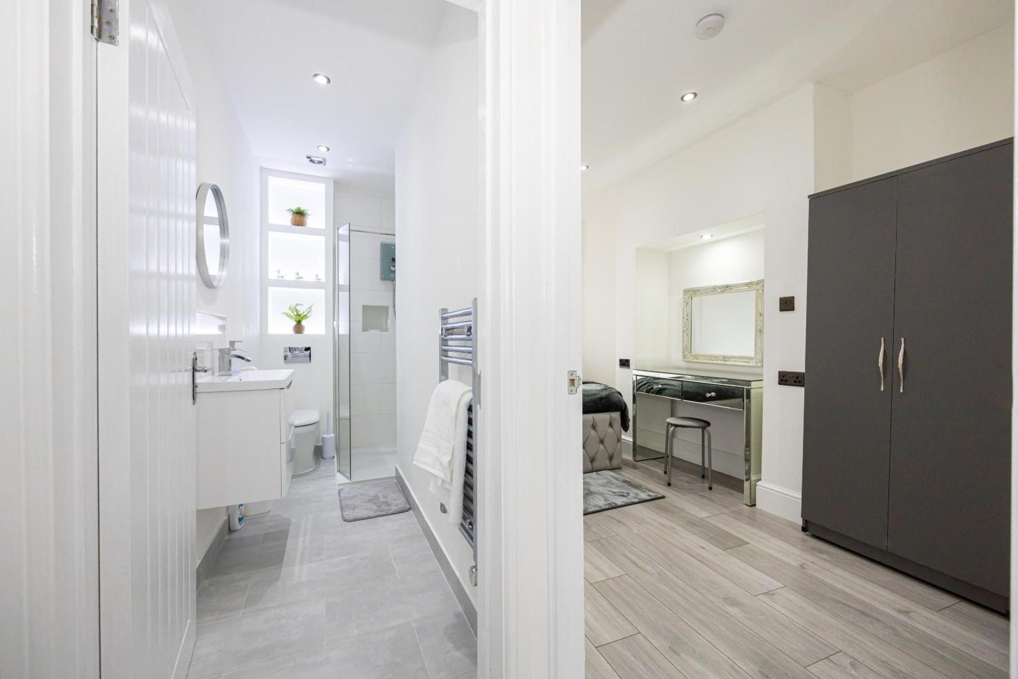 Westpoint Luxury Apartment Manchester Exterior photo